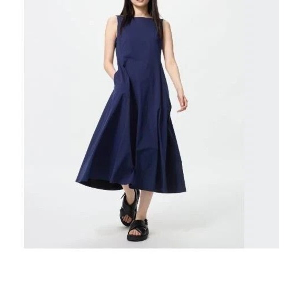 Uniqlo Ultra Stretch AIRism Sleeveless Dress Fit & Flare Navy Blue Size L New!